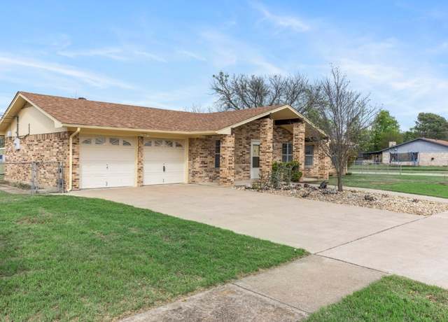 Property at 1401 Circletree Loop, Killeen, TX 76549, 3 beds, 2 baths