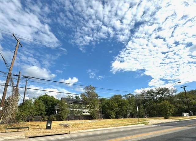 Property at 4104 E 12th St, Austin, TX 78721