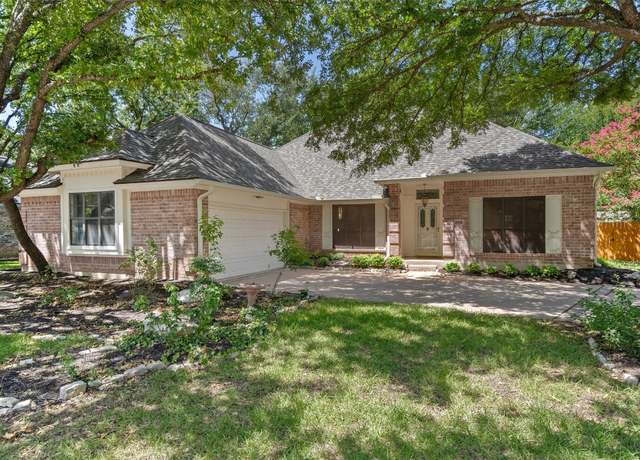 Property at 904 Oaklands Dr, Round Rock, TX 78681, 3 beds, 2 baths