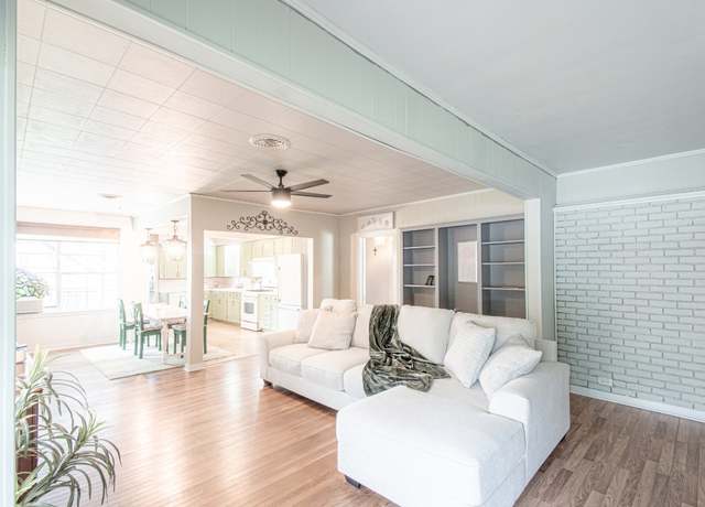 Property at 1408 W Clark St, Bartlett, TX 76511, 3 beds, 2 baths