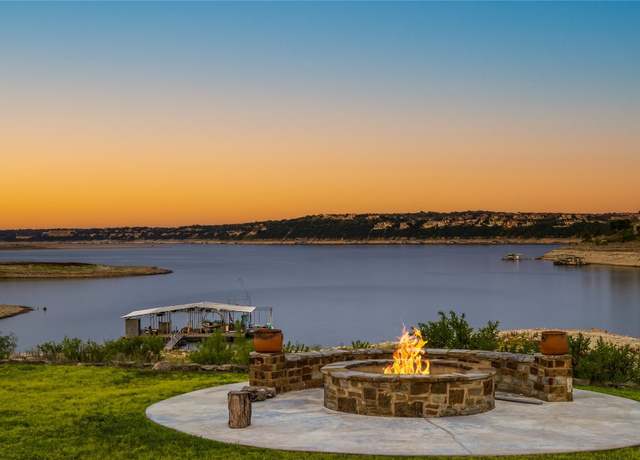 Property at 20005 Rod And Gun Club Rd, Spicewood, TX 78669, 2 beds, 1 bath
