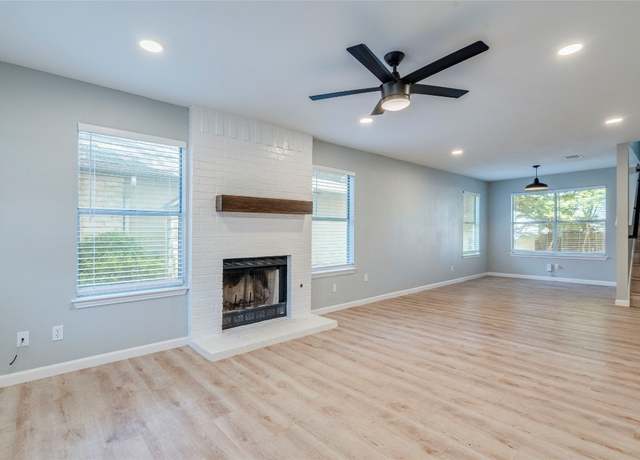 Property at 13808 Lothian Dr, Pflugerville, TX 78660, 3 beds, 2.5 baths