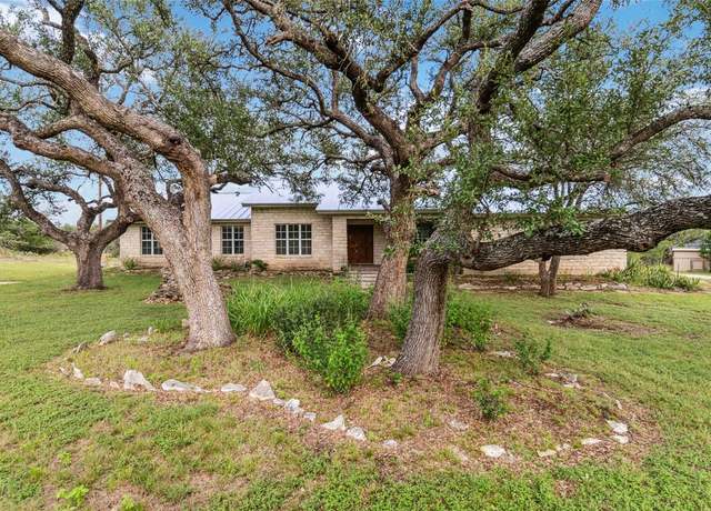 Property at 124 Turkey Trail Dr, San Marcos, TX 78666, 3 beds, 2 baths