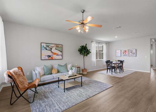 Property at 632 Otto Ave, Georgetown, TX 78626, 4 beds, 2 baths