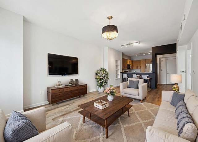 Property at 54 Rainey St #815, Austin, TX 78701, 1 bed, 1 bath