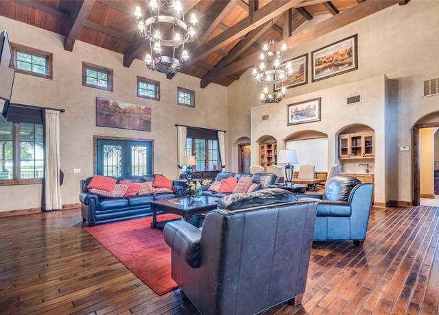 Property at 171 Oak Grove Cv, Georgetown, TX 78628, 4 beds, 4 baths