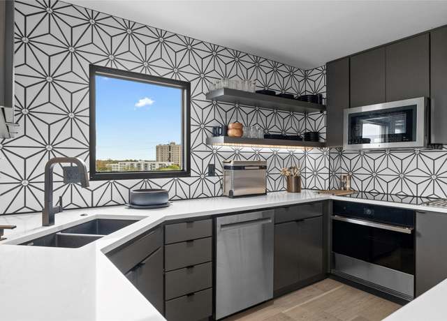 Property at 40 N Interstate 35 Unit 8D2, Austin, TX 78701, 2 beds, 2 baths