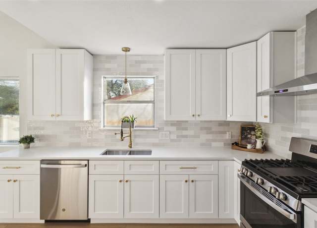 Property at 3012 Monument Dr, Round Rock, TX 78681, 4 beds, 2 baths
