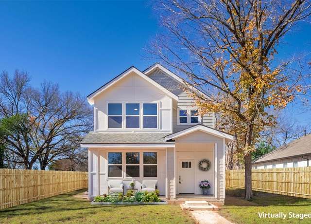 Property at 107 Wilkes St, Smithville, TX 78957, 3 beds, 2.5 baths