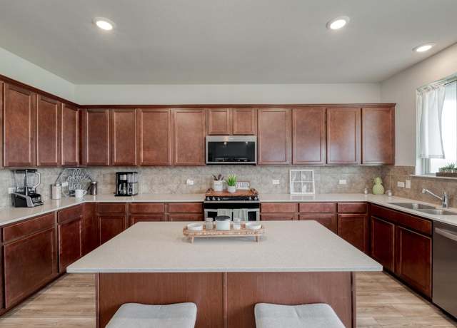 Property at 2300 Cliffbrake Way, Georgetown, TX 78626, 4 beds, 3 baths