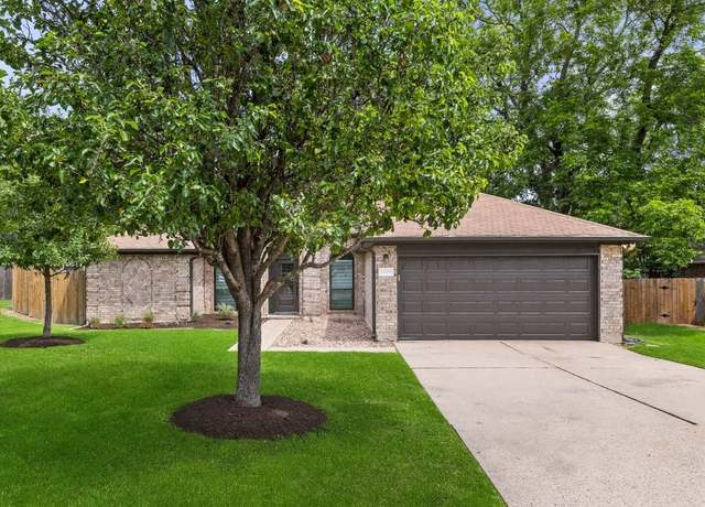 Property at 8005 Willet Trl, Austin, TX 78745, 4 beds, 2 baths