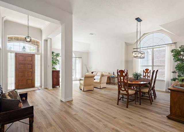 Property at 10900 Peale Ct, Austin, TX 78726, 4 beds, 2.5 baths