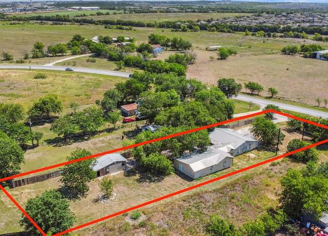 Property at 328 Windy Hill Rd, Kyle, TX 78640