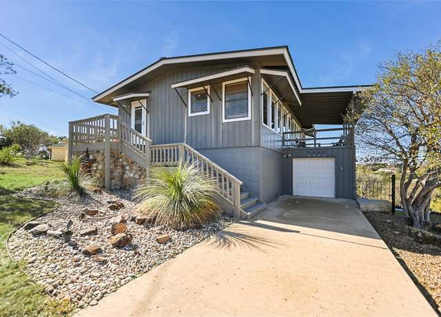 Property at 2500 Highview Dr, Horseshoe Bay, TX 78657, 3 beds, 3 baths
