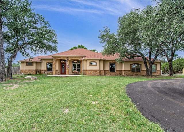 Property at 4360 Flint Oak Dr, Belton, TX 76513, 5 beds, 3.5 baths