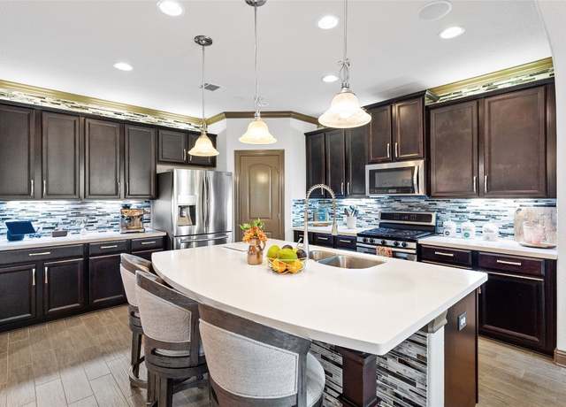 Property at 12332 Terraza Cir, Austin, TX 78726, 3 beds, 2.5 baths