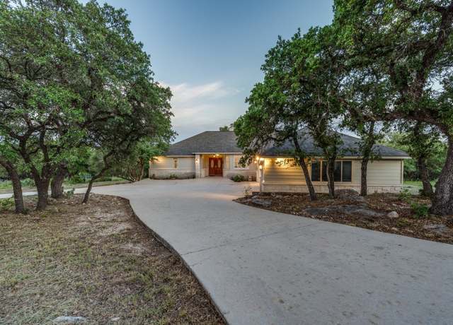 Property at 1000 Bamc Dr, Canyon Lake, TX 78133, 3 beds, 2.5 baths