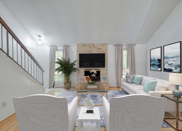 Property at 7400 Ophelia Dr, Austin, TX 78752, 3 beds, 2.5 baths