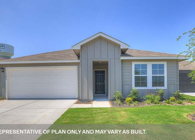 Property at 1028 Village Run, Seguin, TX 78155, 4 beds, 3 baths