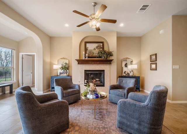Property at 107 Tylee Cir, Bastrop, TX 78602, 3 beds, 2.5 baths