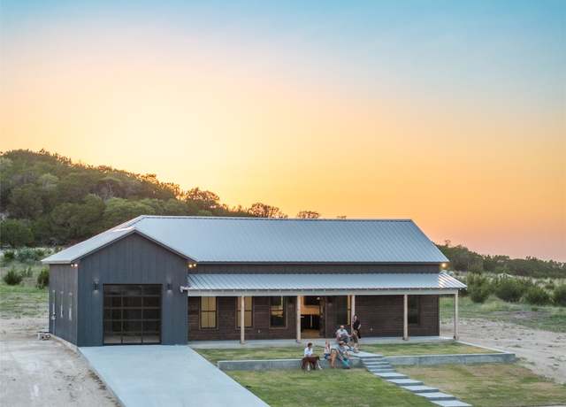 Property at 662 Private Road 140, Lampasas, TX 76550, 3 beds, 3 baths