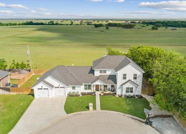 Property at 160 Buccaneer Way, Waco, TX 76638, 3 beds, 2.5 baths