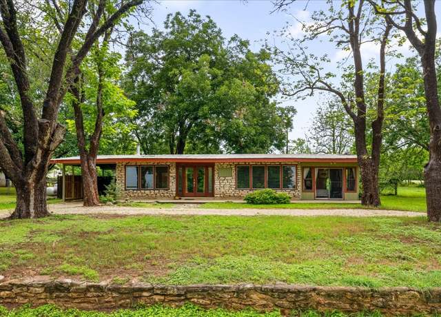 Property at 601 Robin Nest, Canyon Lake, TX 78133, 2 beds, 1.5 baths