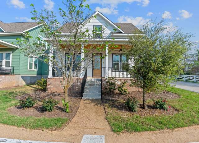 Property at 1102 Twain St, Driftwood, TX 78619, 4 beds, 2.5 baths