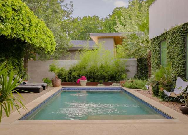 Property at 705 W Monroe St, Austin, TX 78704, 4 beds, 3.5 baths