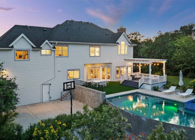 Property at 4014 Walnut Clay Dr, Austin, TX 78731, 4 beds, 4 baths