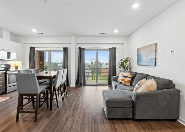 Property at 4361 S Congress Ave #402, Austin, TX 78745, 1 bed, 1 bath