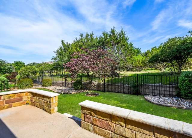 Property at 111 Bear Creek Ln, Georgetown, TX 78633, 2 beds, 2 baths