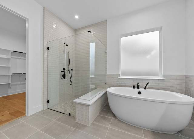 Property at 2409 Cedar Meadow Ln, Cedar Park, TX 78613, 3 beds, 2.5 baths