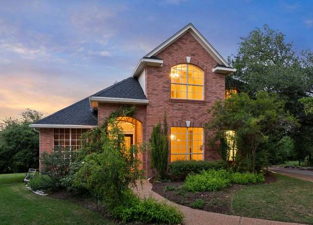 Property at 5316 China Garden Dr, Austin, TX 78730, 4 beds, 2.5 baths