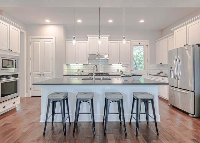 Property at 2717 Geraghty Ave, Austin, TX 78757, 3 beds, 3 baths
