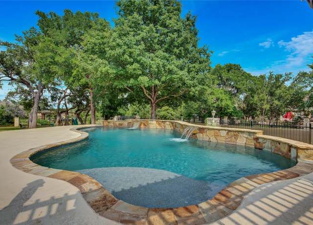 Property at 104 Standing Oak Dr, Georgetown, TX 78633, 4 beds, 4 baths