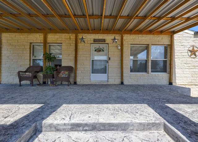 Property at 19645 Buttermilk Ln, Salado, TX 76571, 4 beds, 2 baths