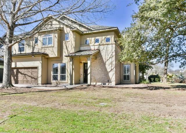 Property at 800 Jessie St, Austin, TX 78704, 3 beds, 2.5 baths