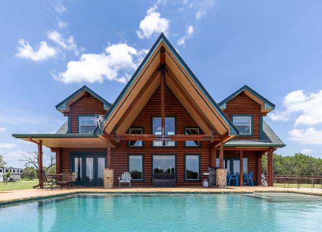 Property at 3295 County Road 206, Lampasas, TX 76550, 3 beds, 2.5 baths