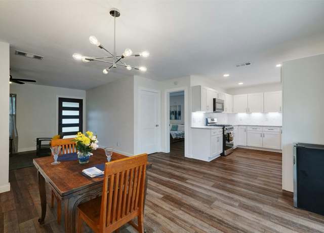 Property at 5401 Wellington Dr, Austin, TX 78723, 4 beds, 2 baths