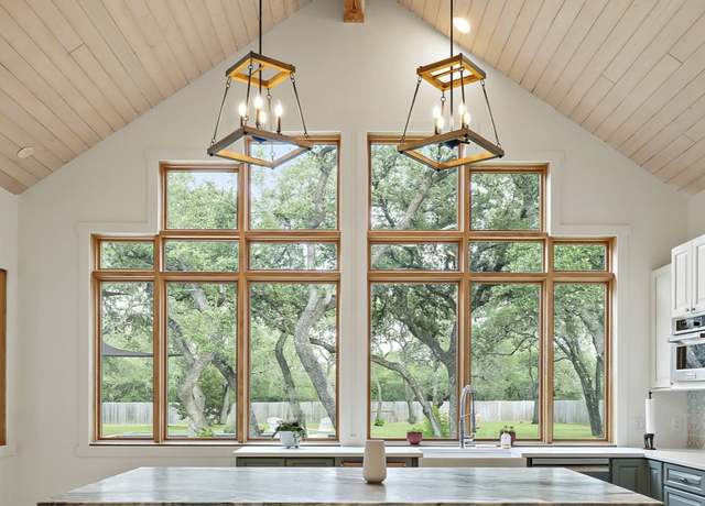 Property at 2819 Cross Rd, San Marcos, TX 78666, 3 beds, 3 baths