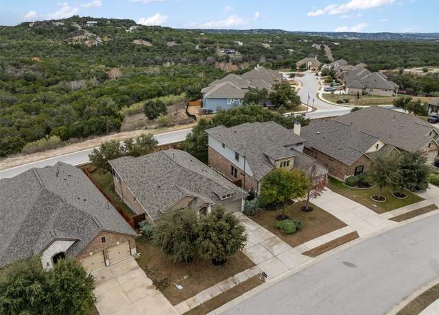 Property at 8113 Cannon Ct, Lago Vista, TX 78645, 3 beds, 2 baths