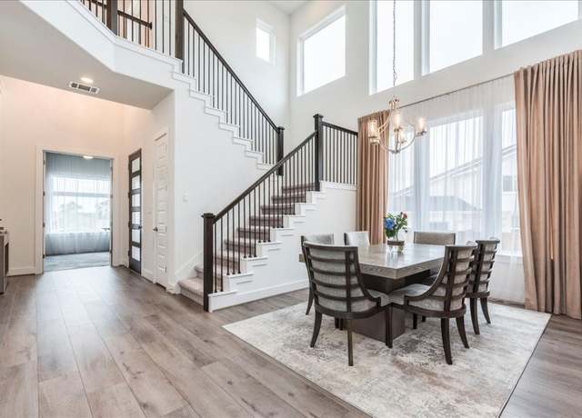 Property at 298 Canal Dr, Dripping Springs, TX 78620, 4 beds, 3.5 baths