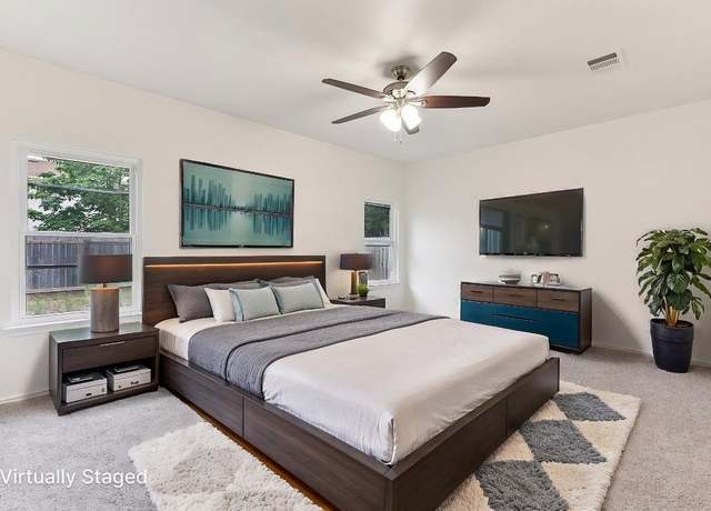 Property at 13213 Marie Ln, Manor, TX 78653, 3 beds, 2 baths