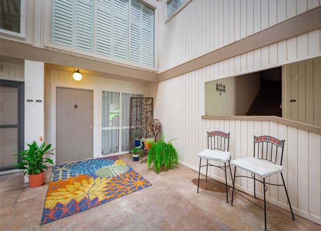 Property at 304 Hi There #131, Horseshoe Bay, TX 78657, 2 beds, 1.5 baths