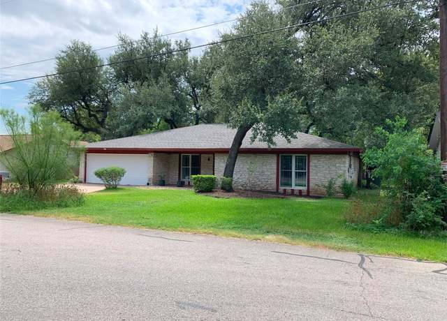 Property at 1000 S Riviera Cir, Cedar Park, TX 78613, 3 beds, 2 baths
