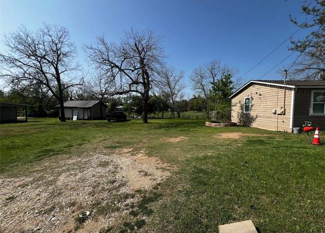 Property at 506 W 2nd St, Elgin, TX 78621