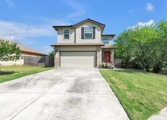 Property at 985 Lauren St, New Braunfels, TX 78130, 3 beds, 2.5 baths