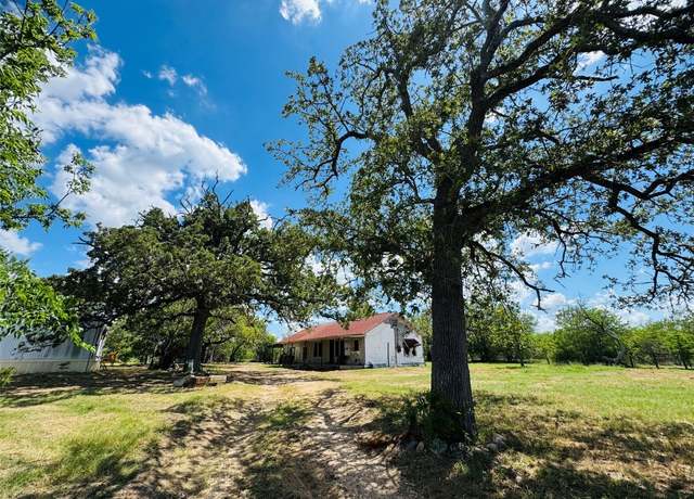Property at 1194 Track Rd, Red Rock, TX 78662