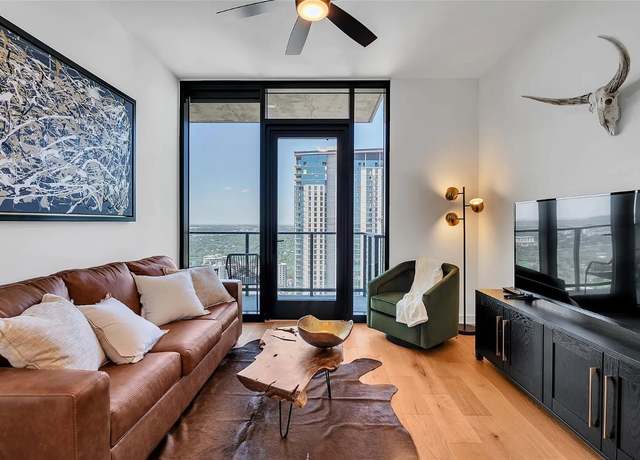 Property at 84 East Ave #3208, Austin, TX 78701, 1 bed, 1 bath